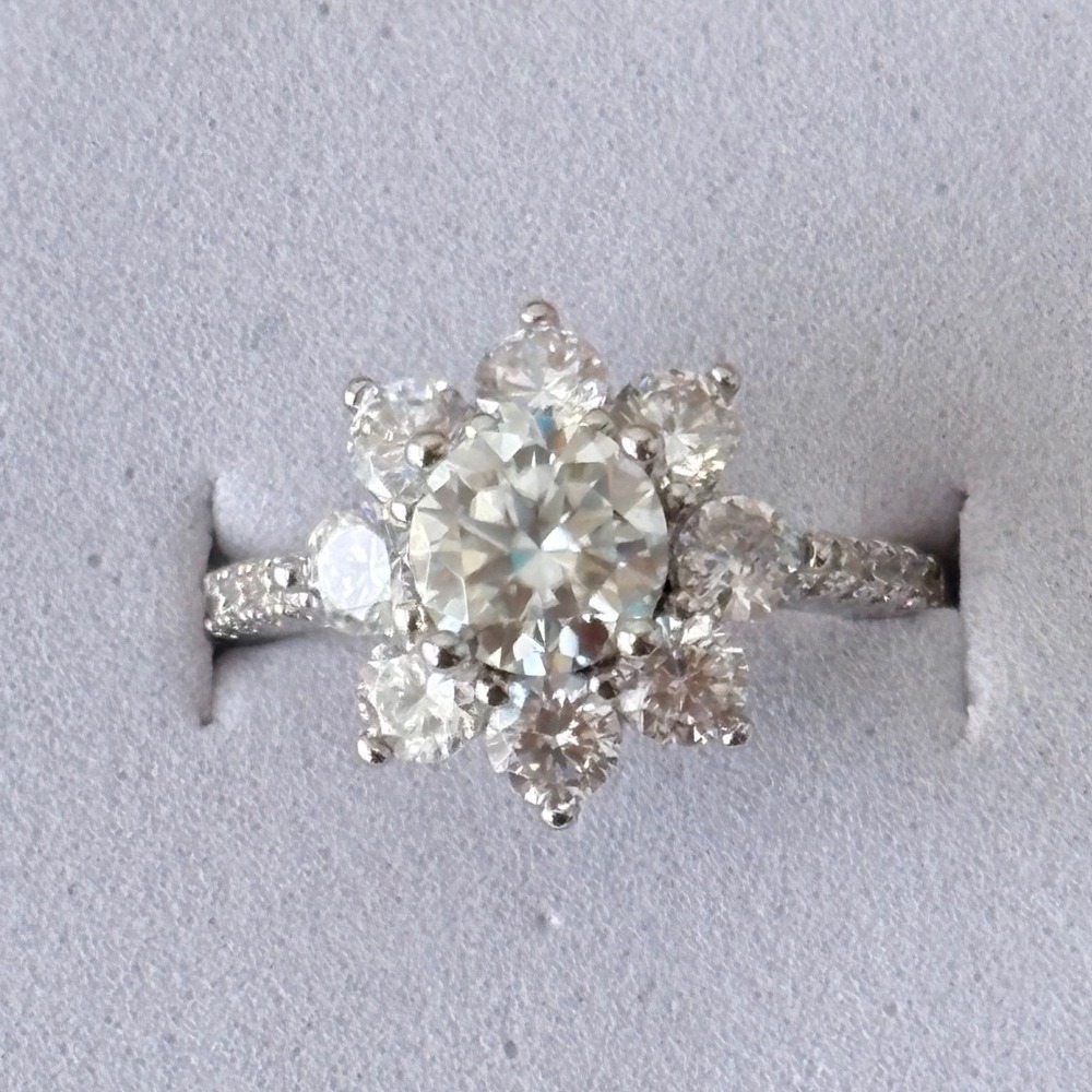 1.0 CT Moissanite Round Cut Floral Halo Ring